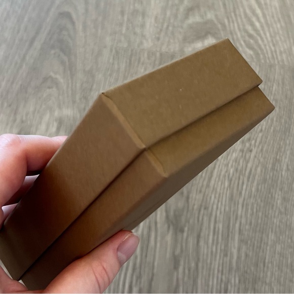 Burberry Box (BB23) - Picture 4 of 7